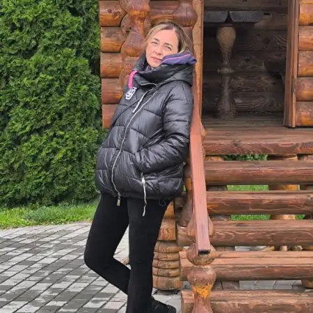 Vika, 55Ukraine