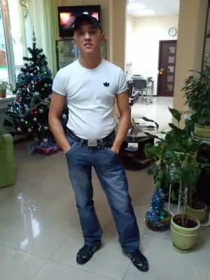 Aleksandr, 43Ukraine