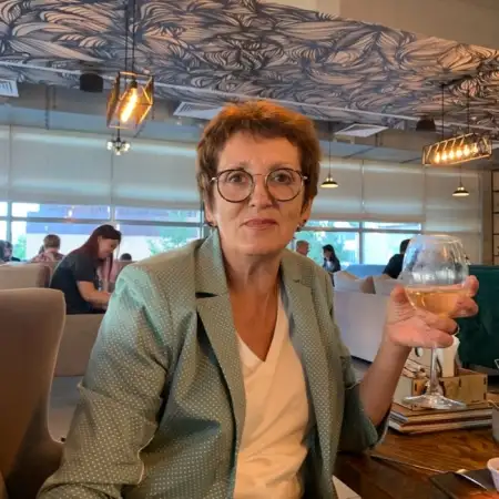 Elena, 61 Russia