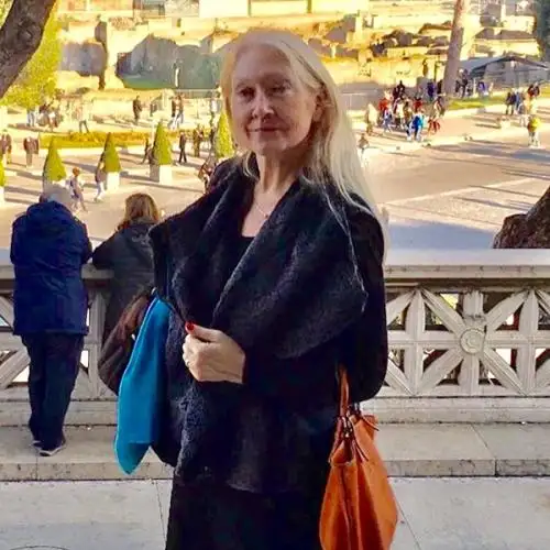 Irina, 61, Italy - MazelMe