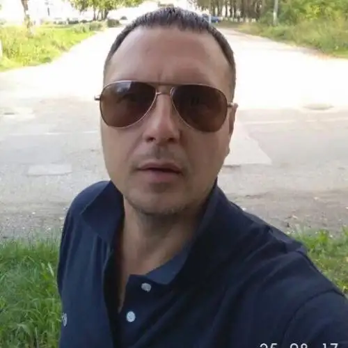 Aleks, 51Ashdod, Israel 