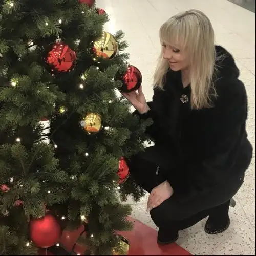 Irina, 46, Russia 