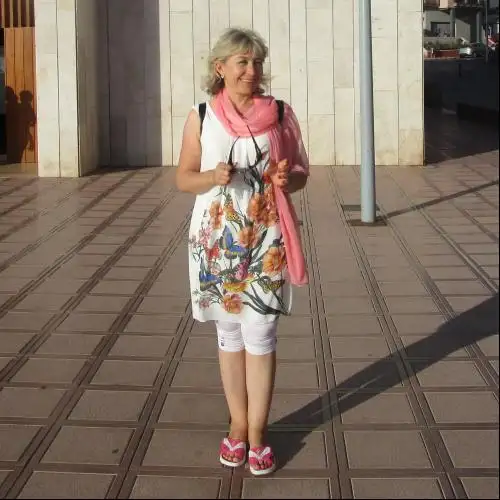 Lora, 58Bat Yam, Israel 