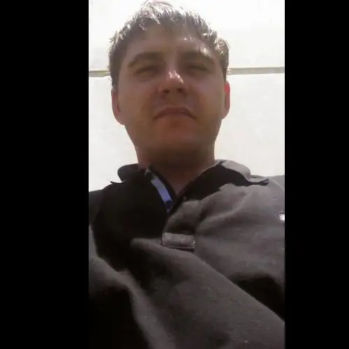 Artur, 40Nazrat Illit, Israel 