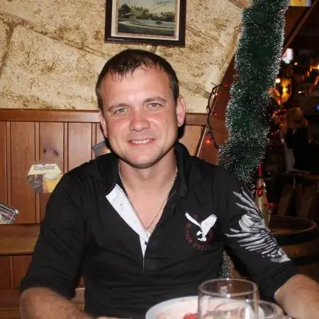 Eduard, 40Ashdod, Israel 