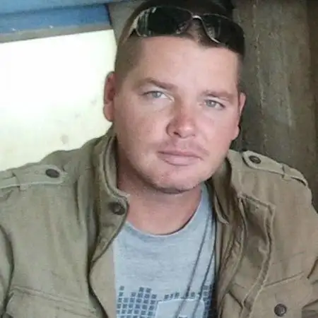 Artur, 46Haifa, Israel