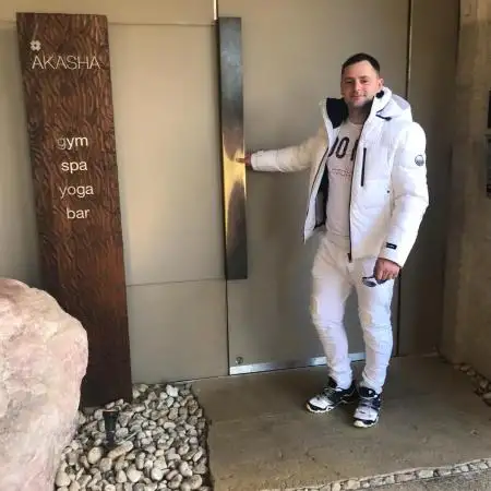 Viktor, 37Moldova