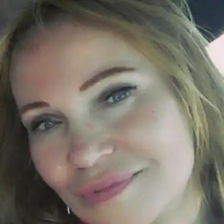 Eva, 61Holon, Israel 