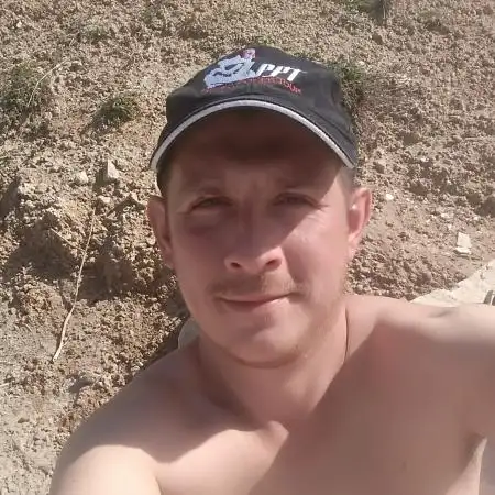 Aleksandr, 43Bat Yam, Israel 