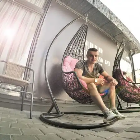 Vitaliy, 32Holon, Israel 