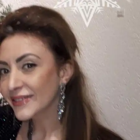 Anna, 40Ramat Gan, Israel 