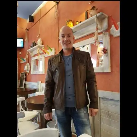 Niki, 43Tel Aviv, Israel 