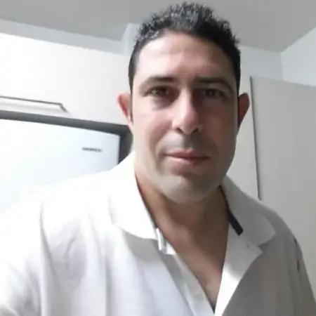 Arik, 49Holon, Israel