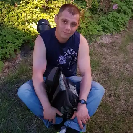Denis, 41Ashdod, Israel 