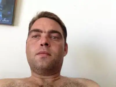 Pavel, 46Bat Yam, Israel 