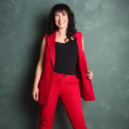 Elena, 57, Ukraine - MazelMe