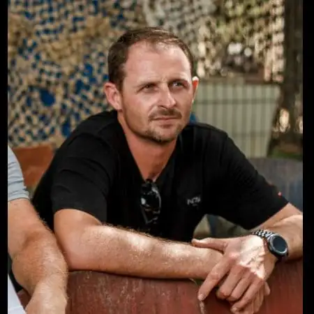 Evgeniy, 40Rishon LeZion, Israel
