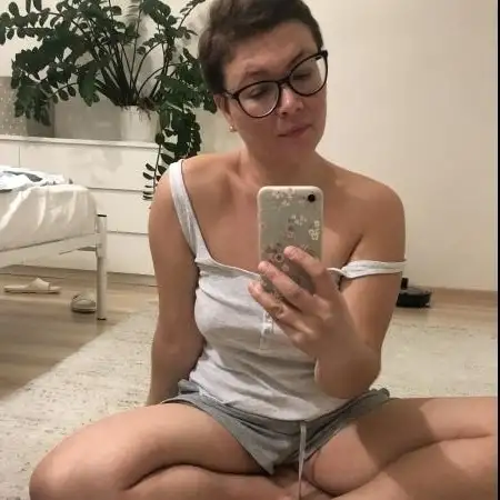 Ekaterina, 48Bat Yam, Israel 
