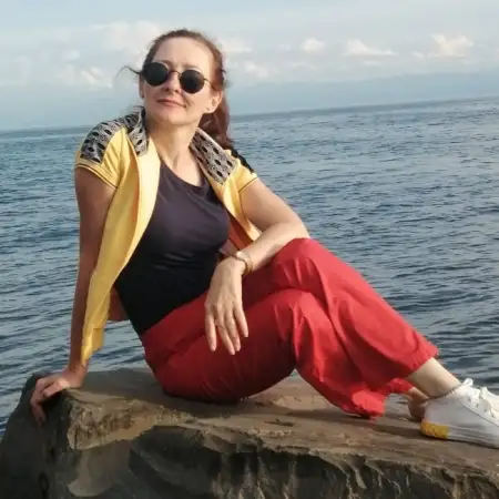 Aliona, 48Tel Aviv, Israel