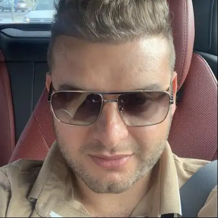 Alex, 41USA