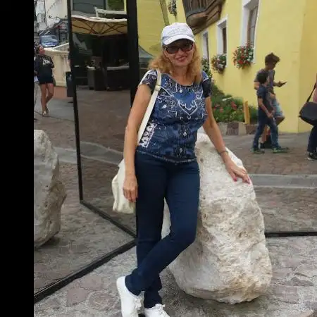 Jenya, 45Holon, Israel 