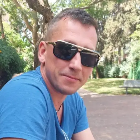Aleksandr, 45Petah Tikva, Israel