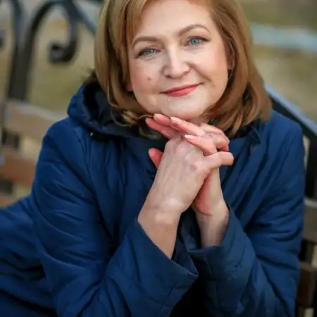 Anna, 61Russia 