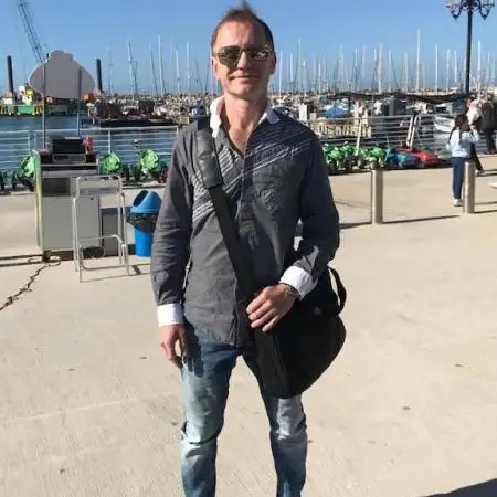 Oleg, 47Netanya, Israel