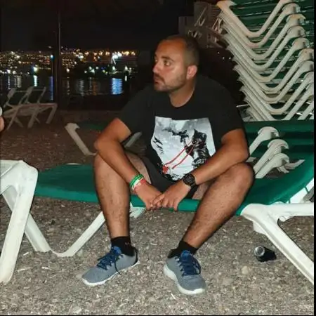 בן, 24Bat Yam, Israel