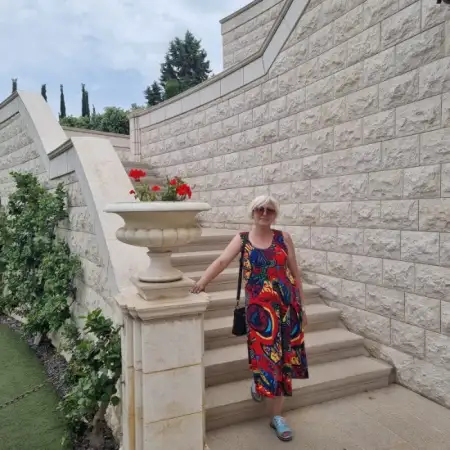 Svetlana, 49Kazakhstan 
