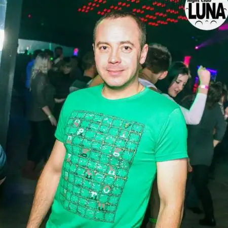 Valeriy, 42Rishon LeZion, Israel