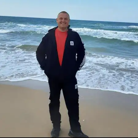 Evgeniy, 44Rishon LeZion, Israel