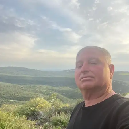 Shalom, 63Afula, Israel