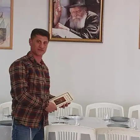 Vladi, 49Ofakim, Israel