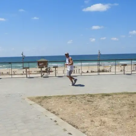 מוטי, 56Bat Yam, Israel