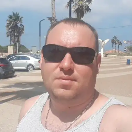Sergey, 40Rishon LeZion, Israel 