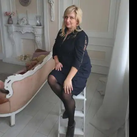 Elina, 42Dnepropetrovsk, Ukraine 