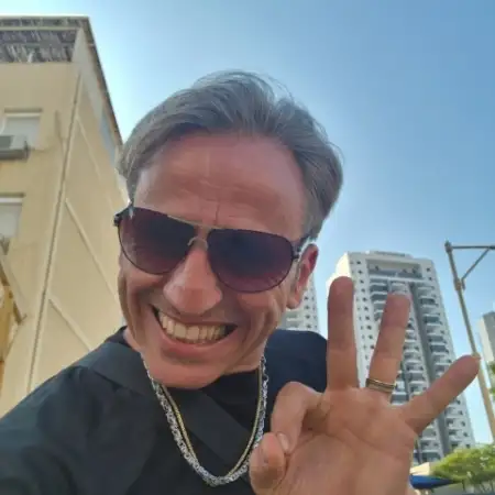 Daniel, 52 Rishon LeZion, Israel