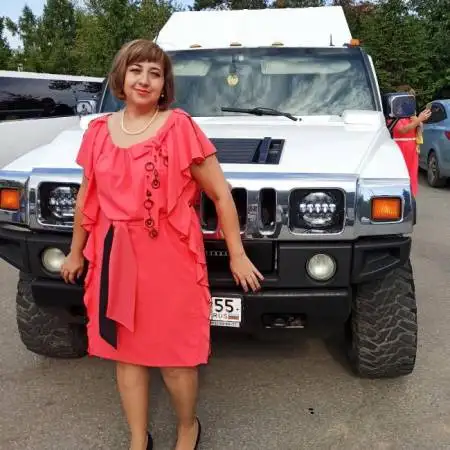 Viktoriya, 53Haifa, Israel