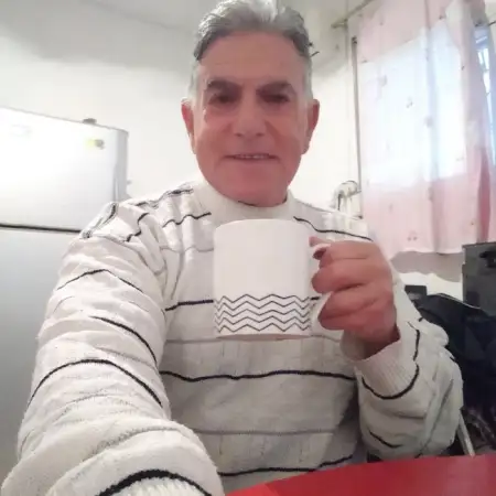 Mihael, 72Tel Aviv, Israel