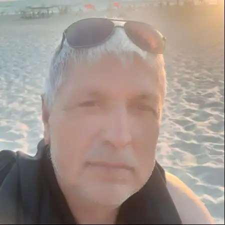 Moti, 65Bat Yam, Israel