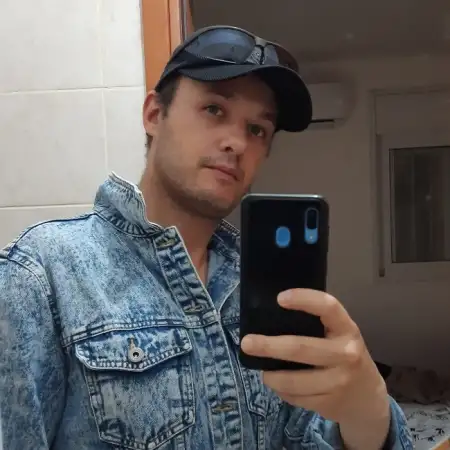 Vitaliy, 47Petah Tikva, Israel