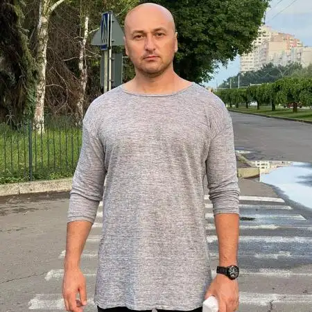 Vadim, 45Ashdod, Israel 