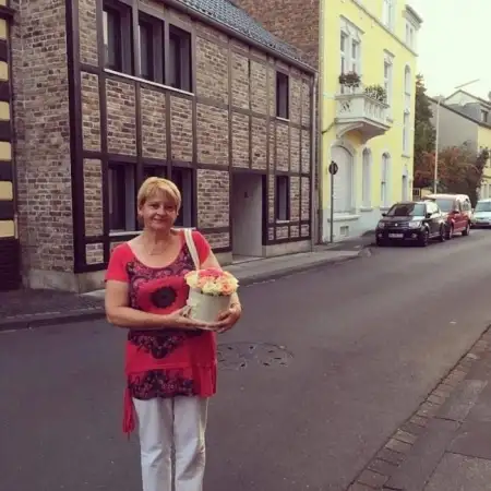 Galina, 67Bonn, Germany