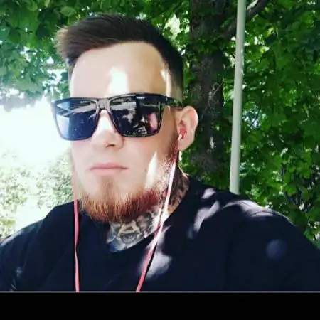 Sasha, 28Swining, China