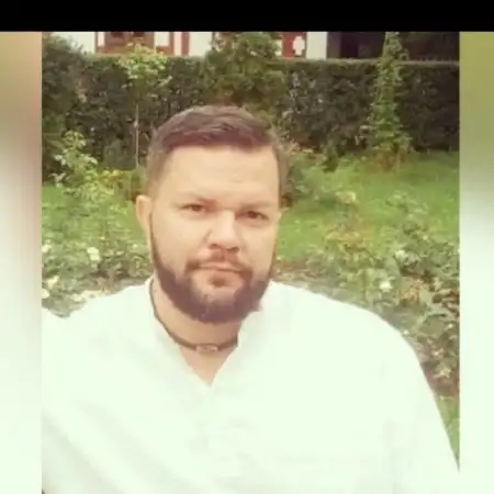 Viktor, 47Berlin, Germany