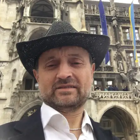 Leo, 61Munich, Germany
