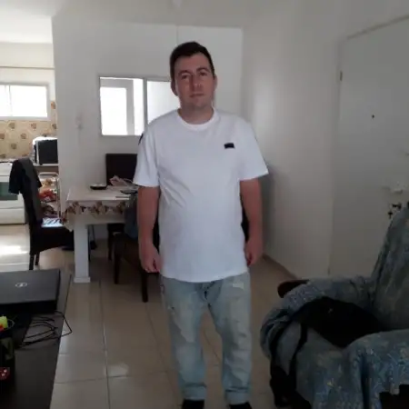 Stanislav, 39Yokneam Illit, Israel 