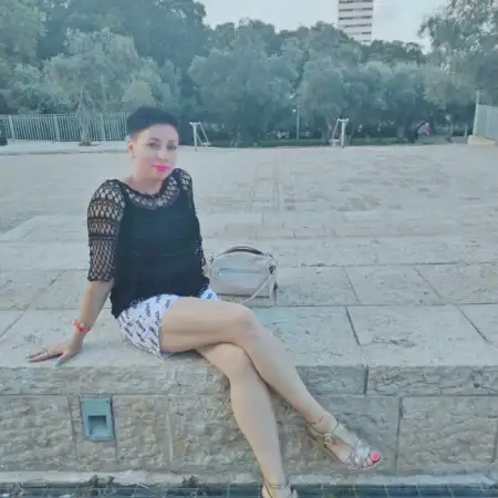 Irina, 43Haifa, Israel