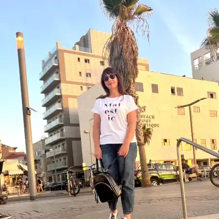 Irina, 55Haifa, Israel 